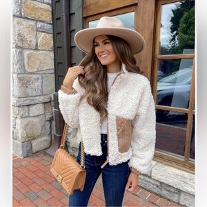 BLANK NYC Sherpa Oversized Cropped Jacket Faux Leather Details Size XS Women’s